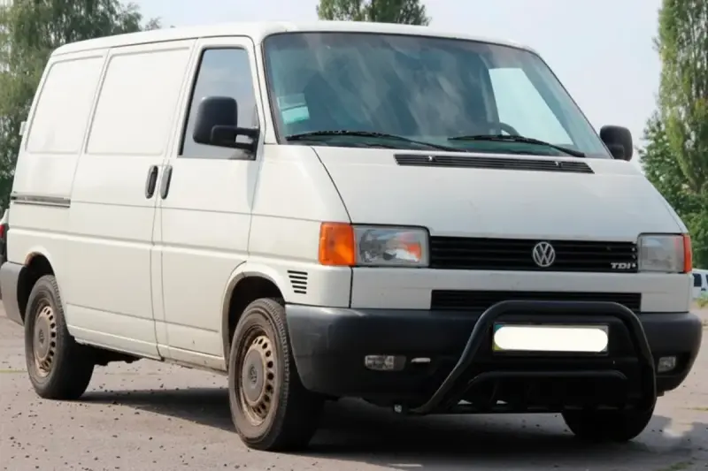 Кенгурятник WT002 Black (нерж) для Volkswagen T4 Caravelle/Multivan 1990–2003