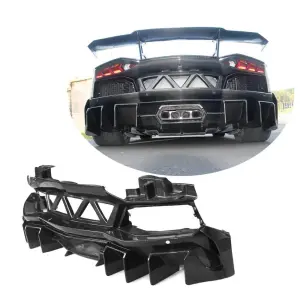 Накладка на задній бампер (Карбон) для Lamborghini Aventador 2011–2022