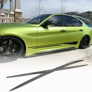 Бокові пороги V1 (для Base/Sport, Карбон) для Alfa Romeo Giulia 2016–2022