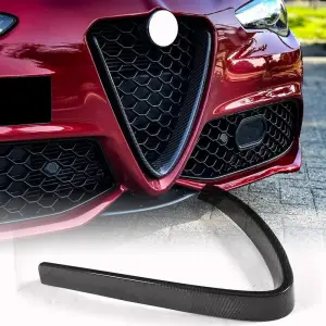 Накладка на решітку (для Sport/Quadrifoglio) для Alfa Romeo Giulia 2016–2022