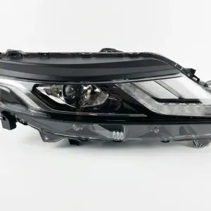 Передня фара (2019-2024, Права) для Mitsubishi L200 2015–2024