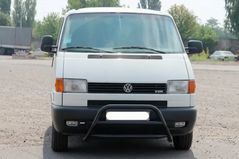 Кенгурятник WT022 Black (нерж) для Volkswagen T4 Transporter 1990–2003