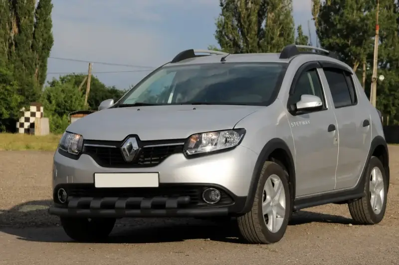 Передня дуга ST015 Black (нерж.) для Renault Sandero 2013–2022