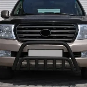 Передня дуга WT002 Black (нерж.) для Toyota Land Cruiser 200 2007–2021