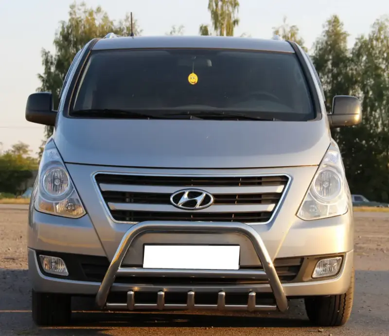 Кенгурятник WT003 (нерж) для Hyundai H300, H1, Starex 2008–2020
