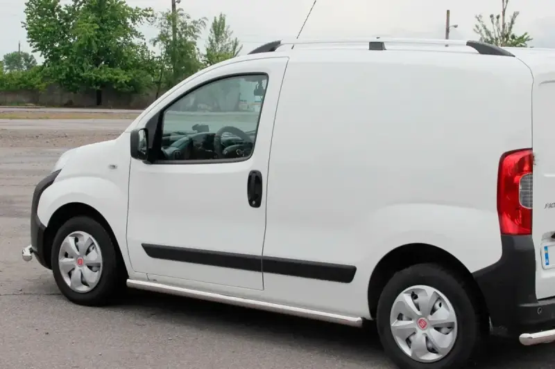 Бічні труби Ø60 (2 шт., Нерж.) для Fiat Fiorino/Qubo 2008–2024