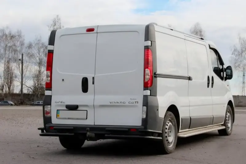 Задній захист AK003-Plus-2 Black (нерж) для Renault Trafic 2001–2015
