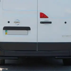 Задні куточки AK003 Black (2 шт., нерж) для Renault Master 2011–2023
