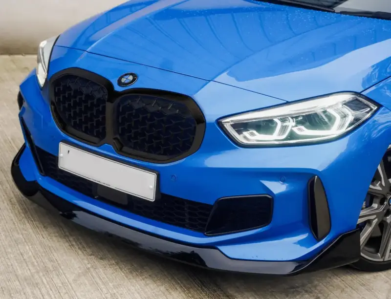 Ніздрі Diamond Black (1 шт) для BMW 1 серія F40 2019–2024