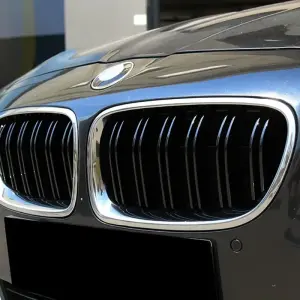 Ніздрі M-Look (чорний глянець з хром окантовкою) для BMW 5 серія F10/F11 2010–2016