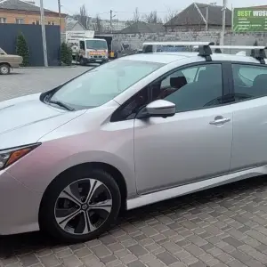 Автобагажник для гладкого даху (хром, пара) для Nissan Leaf 2017–