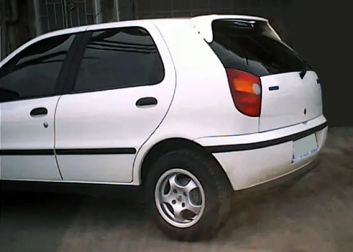 Спойлер короткий (під фарбування) для Fiat Palio 1996–2011