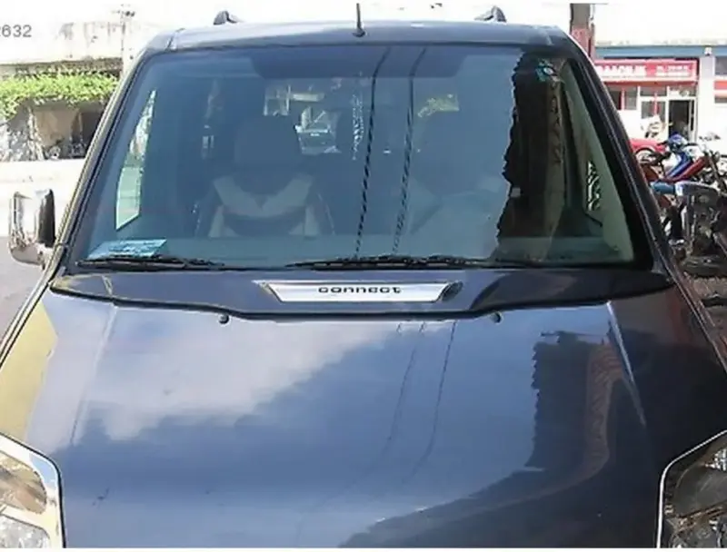 Козирок на капот (під фарбування) для Ford Connect 2010–2013