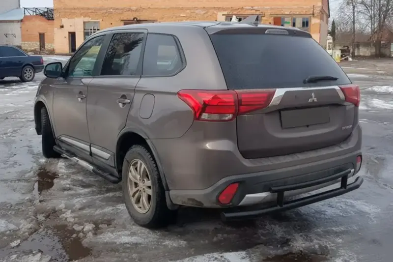 Задня дуга AK004-2 Black (нерж) для Mitsubishi Outlander 2012–2021