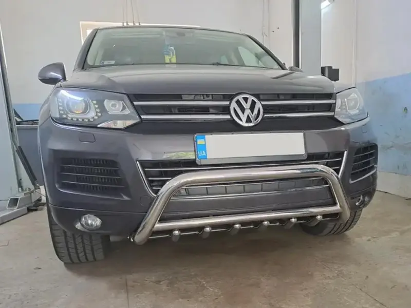 Кенгурятник WT003 (нерж) для Volkswagen Touareg 2010–2018