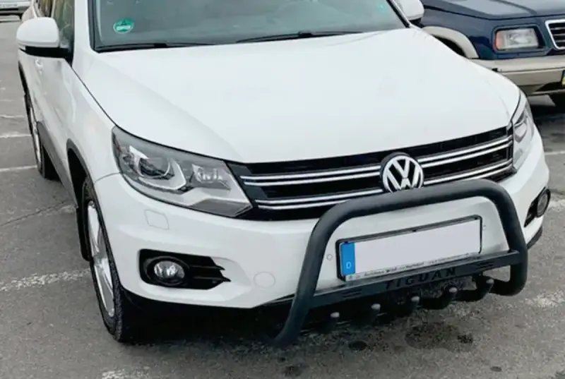 Кенгурятник WT004 Black (нерж) для Volkswagen Tiguan 2007–2016