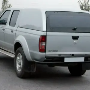 Задній захист AK004 Black (нерж) для Nissan NP300 1999–2015