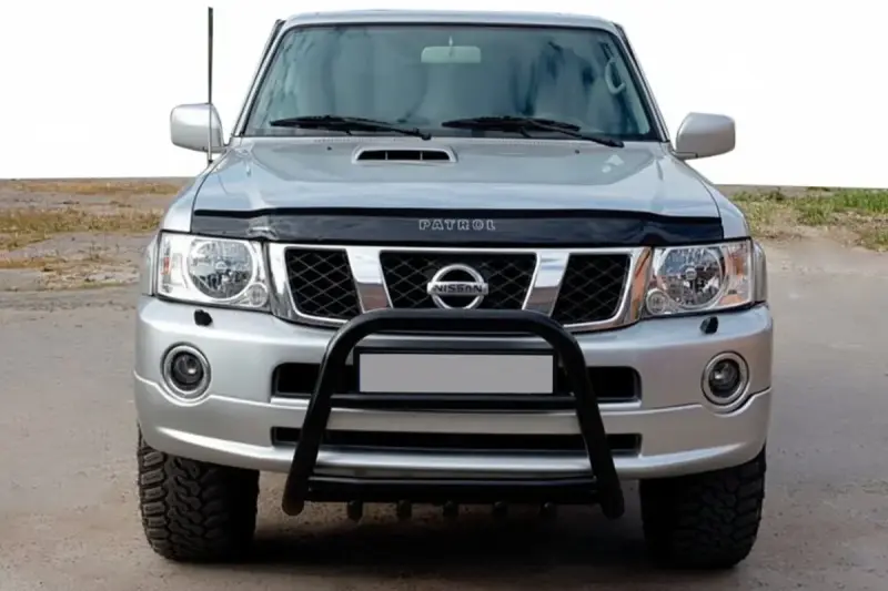 Кенгурятник QT007 Black (нерж) для Nissan Patrol Y61 1997–2011