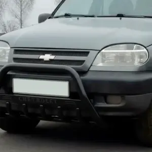 Кенгурятник WT004 Black (нерж) для Chevrolet Niva 1998–2020