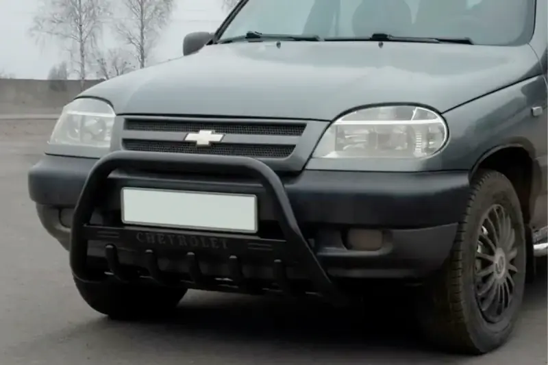 Кенгурятник WT004 Black (нерж) для Chevrolet Niva 1998–2020