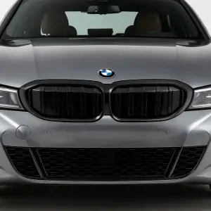 Ніздрі M-Look (для G28 2022+, чорний глянцевий) для BMW 3 серія G20/G21 2018–