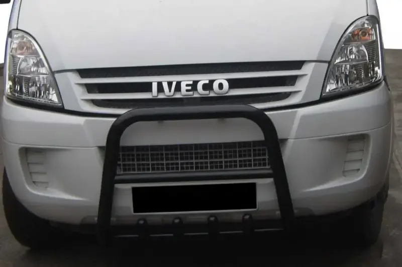 Кенгурятник QT007 Black для Iveco Daily 2006–2014