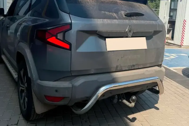 Задній захист AK007 (нерж.) для Dacia Duster 2024–