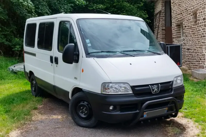 Кенгурятник WT003 Black (нерж.) для Peugeot Boxer 1994–2006