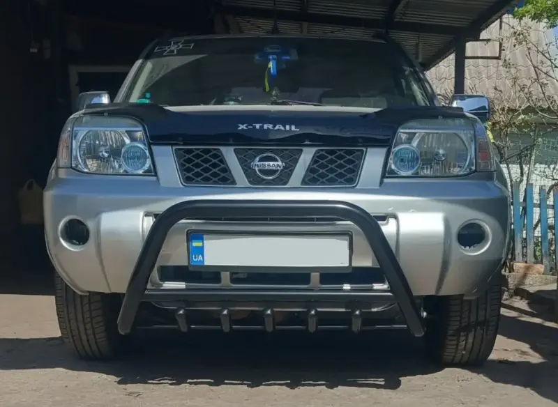Кенгурятник QT006 Black (нерж.) для Nissan X-trail T30 2002–2007