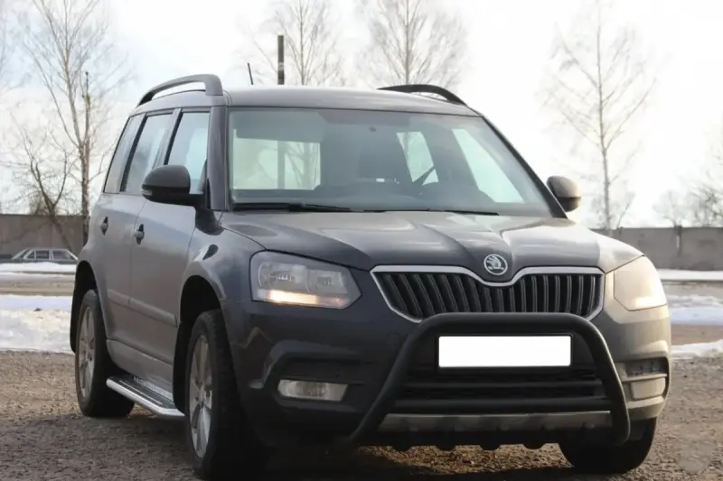 Кенгурятник WT003 Black (нерж) для Skoda Yeti 2009–2017