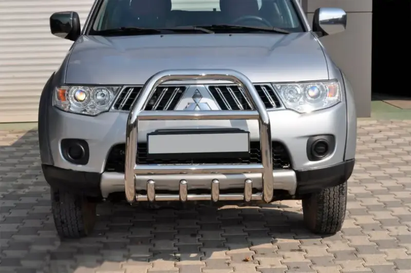 Кенгурятник QT007 (нерж.) для Mitsubishi L200 2006–2015