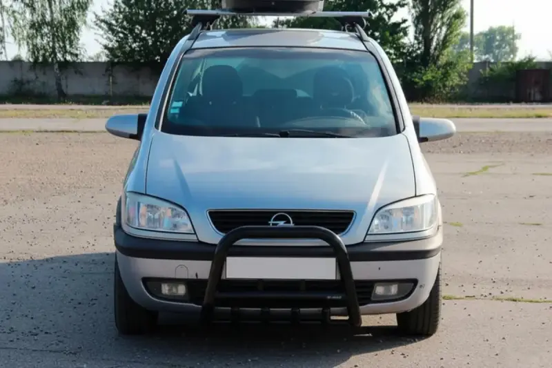 Кенгурятник QT006 Black (нерж) для Opel Zafira A 1998–2005