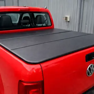 Кришка в кузов 3-х секційна для Volkswagen Amarok 2010–2022