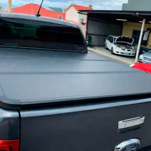 Кришка в кузов 3-х секційна для Ford Ranger 2011–2022