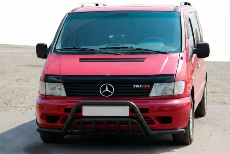 Кенгурятник із вусами WT002 Plus Black (нерж.) для Mercedes-Benz Vito W638 1996–2003