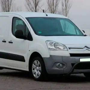 Кенгурятник WT007 Black (нерж.) для Peugeot Partner Tepee 2008–2018