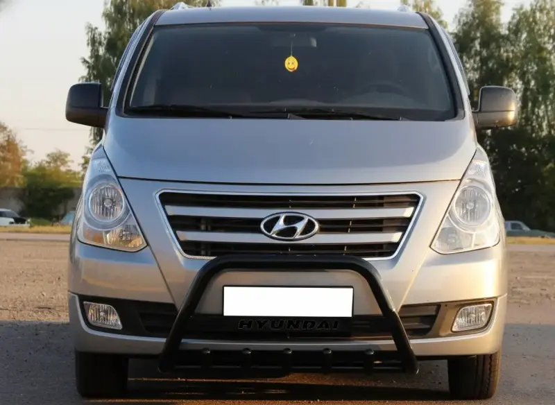 Кенгурятник WT004 Black (нерж) для Hyundai H300, H1, Starex 2008–2020