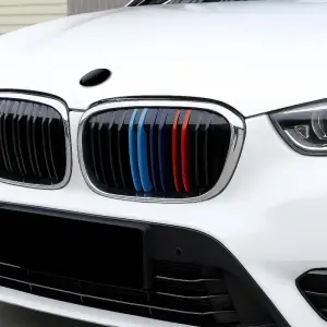 Ніздрі M-Look (2015-2019, M-Color з хром окантовкою) для BMW X1 F48 2015–2022