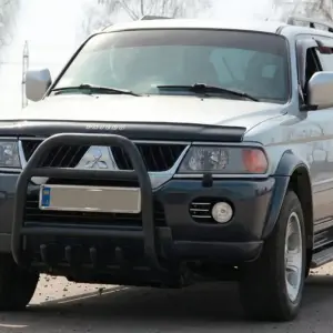 Кенгурятник QT007 Black (нерж) для Mitsubishi Pajero Sport 1996–2007