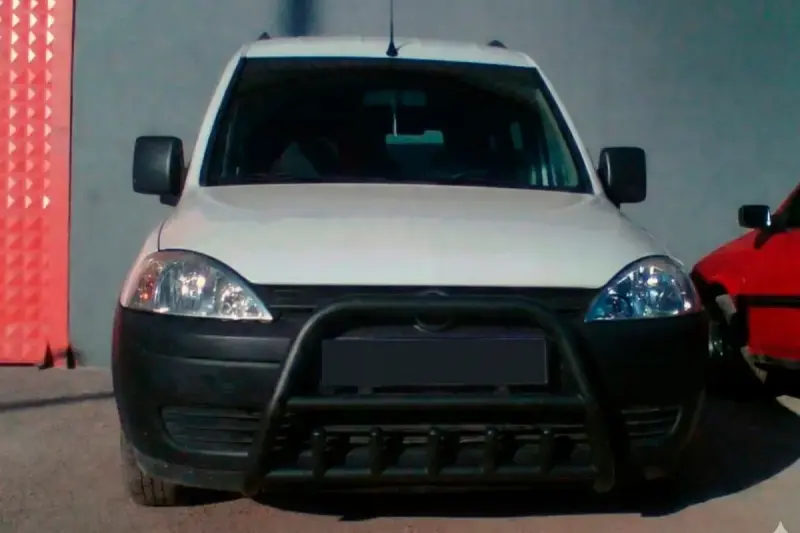 Кенгурятник WT003 Black (нерж) для Opel Combo 2002–2012