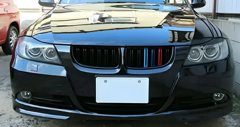 Ніздрі M-Look (для E-90/91 2005-2008, M-Color) для BMW 3 серія E90/E91 2005–2011