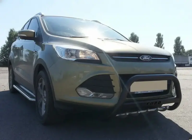 Кенгурятник WT004 Black (нерж.) для Ford Kuga/Escape 2013–2019