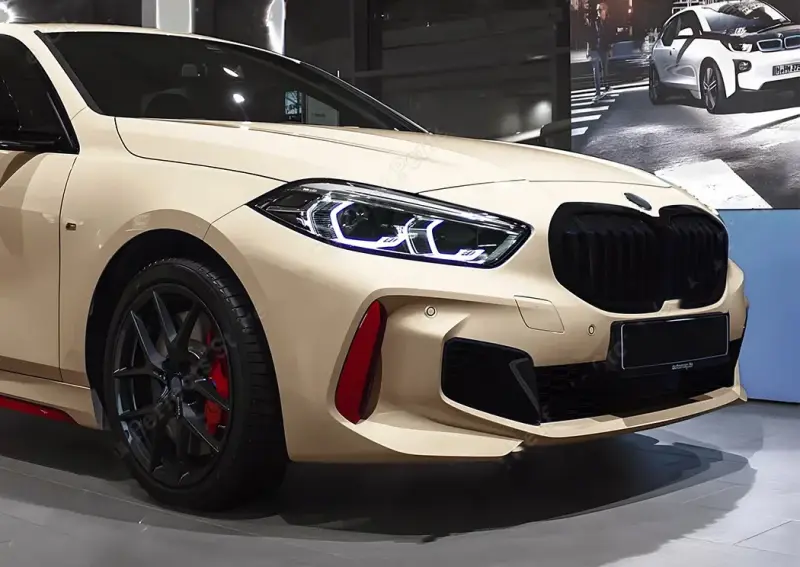 Ніздрі M-Look (чорний матовий) для BMW 1 серія F40 2019–2024
