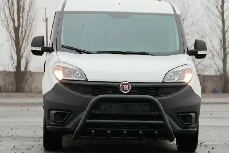 Кенгурятник WT003 Black (нерж.) для Fiat Doblo II 2010–2022