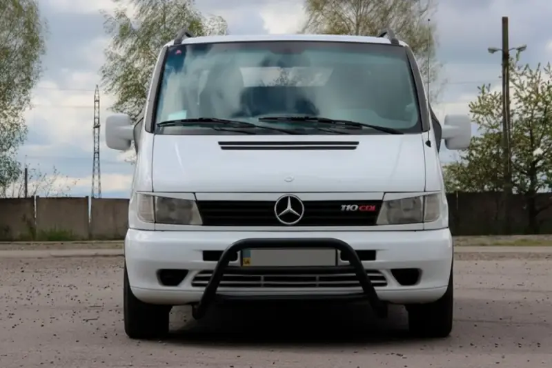 Кенгурятник WT022 Black (нерж.) для Mercedes-Benz Vito W638 1996–2003