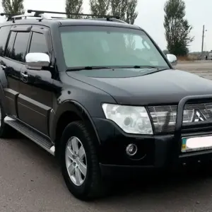 Кенгурятник QT007 Black (нерж.) для Mitsubishi Pajero Wagon III 1999–2006