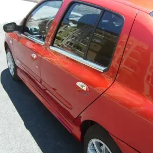 Бокові пороги Ferrari-type (під фарбування) для Renault Symbol 1999–2008