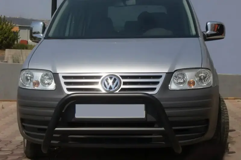 Кенгурятник WT005 Black (нерж) для Volkswagen Caddy 2004–2010