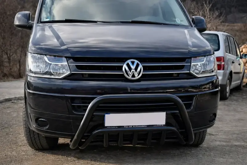 Кенгурятник WT002 Black (нерж) для Volkswagen T5 2010–2015