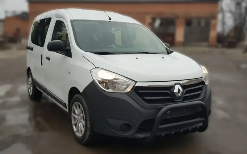 Кенгурятник WT003 Black (нерж) для Dacia Lodgy 2012–2022